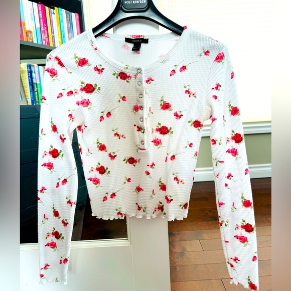 Rosy🌹🌹Cropped Waffle Knit Top - Picture 1 of 4